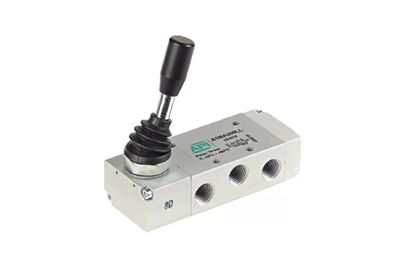 MANUAL LEVER OPERATED VALVE